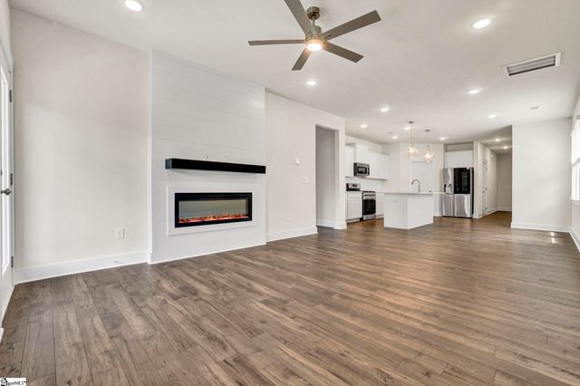 111 Terpack Court, Gray Court, SC 29645