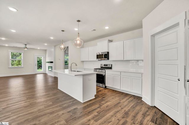 111 Terpack Court, Gray Court, SC 29645