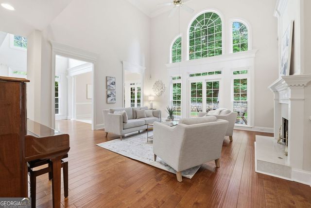 750 Combee Way, Roswell, GA 30076