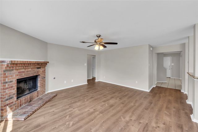 2325 Hummingbird Way, Mesquite, TX 75181