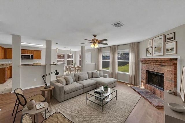 2325 Hummingbird Way, Mesquite, TX 75181