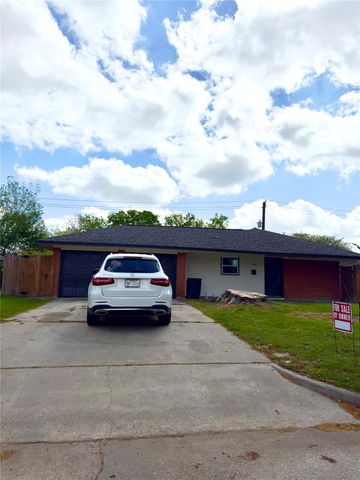 8733 Lugary Drive, Houston, TX 77074