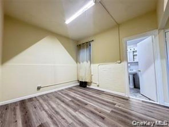 138-11 Jamaica Avenue, Jamaica, NY 11435