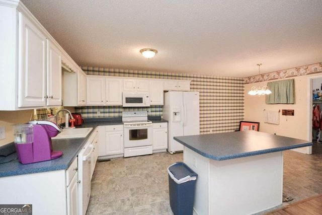 3871 Purdy Drive, Lithia Springs, GA 30122