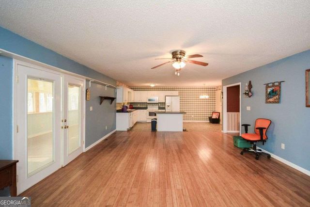 3871 Purdy Drive, Lithia Springs, GA 30122