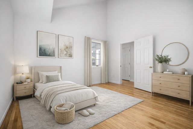 41 Martins Pond Rd, Groton, MA 01450