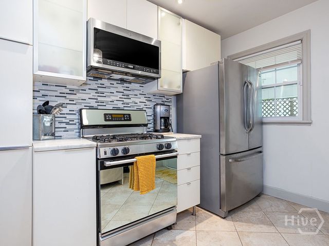 1216 E 40th Street, Savannah, GA 31404