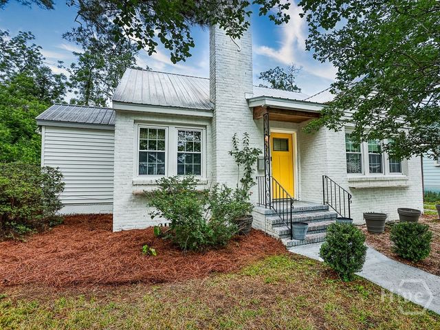 1216 E 40th Street, Savannah, GA 31404