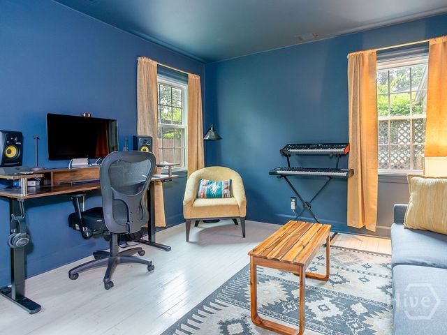 1216 E 40th Street, Savannah, GA 31404