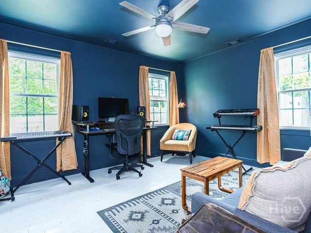 1216 E 40th Street, Savannah, GA 31404