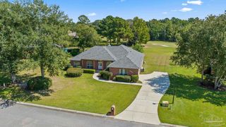 2866 Greystone Dr, Pace, FL 32571