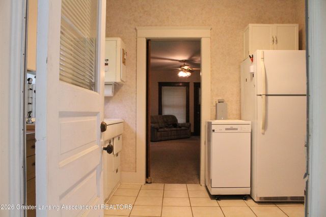 4462 Meridian, Williamston, MI 48895