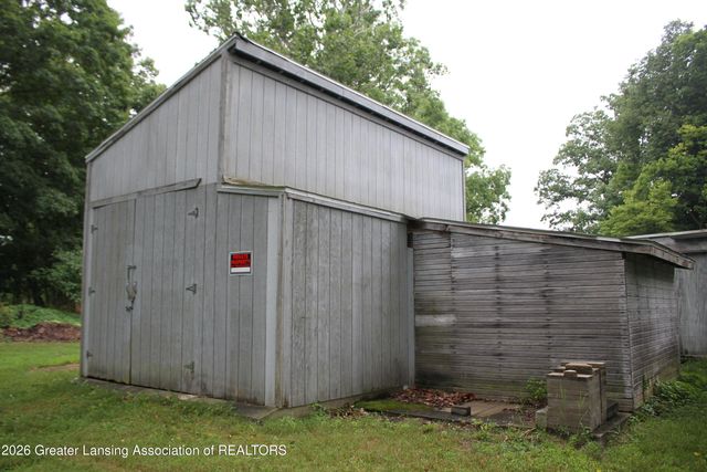 4462 Meridian, Williamston, MI 48895