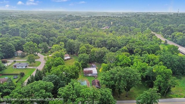 4462 Meridian, Williamston, MI 48895