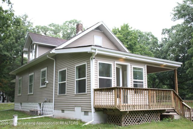 4462 Meridian, Williamston, MI 48895