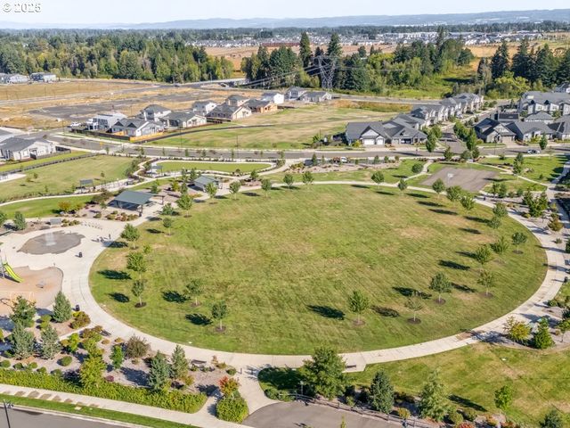 7587 Se Treeline St, Hillsboro, OR 97123