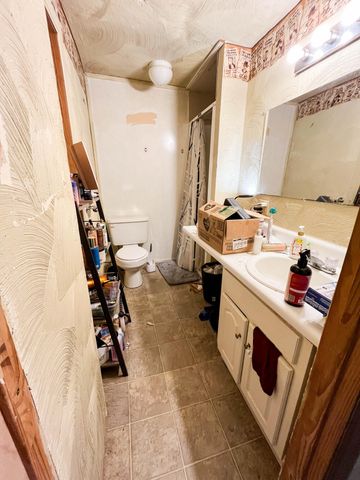 903 Vine Street, Thayer, MO 65791
