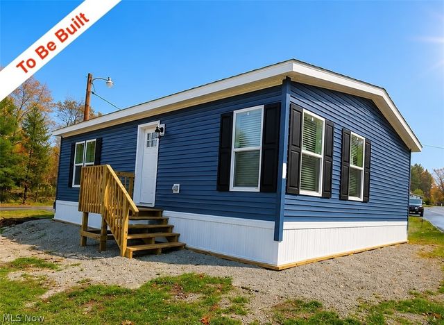 8323 Eagle Road 33, Kirtland, OH 44094