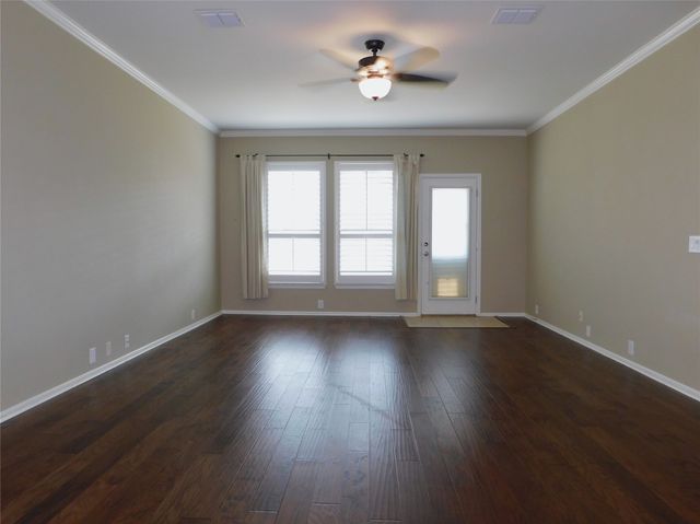 3904 Stone Oak Boulevard, Denton, TX 76210