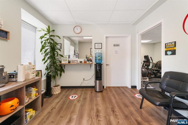 301 Hoboken, Carlstadt, NJ 07072