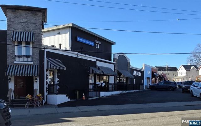 301 Hoboken, Carlstadt, NJ 07072