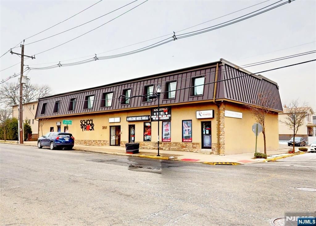 301 Hoboken, Carlstadt, NJ 07072
