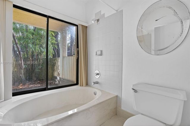 13045 SW 88th Lane 104A, Miami, FL 33186