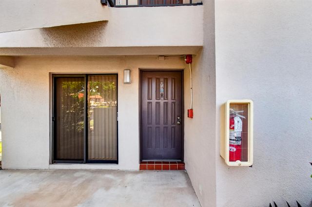 351 Club Circle 101, Boca Raton, FL 33487