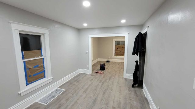 441 N View Street, Aurora, IL 60506