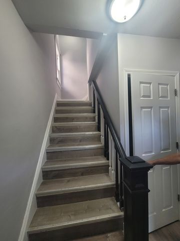 441 N View Street, Aurora, IL 60506