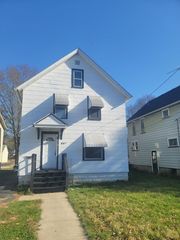 441 N View Street, Aurora, IL 60506