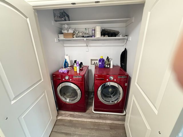 6929 S VILLAGE HAVEN DR, Midvale, UT 84047