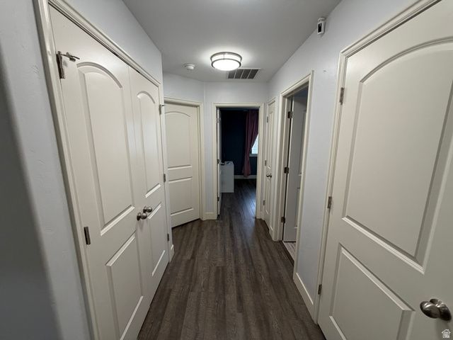 6929 S VILLAGE HAVEN DR, Midvale, UT 84047