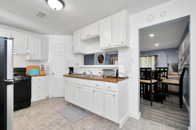 3401 Nathaniel Brown Street, Houston, TX 77021