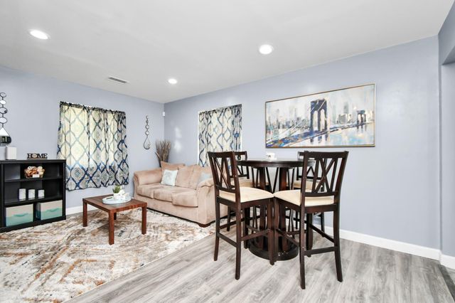 3401 Nathaniel Brown Street, Houston, TX 77021