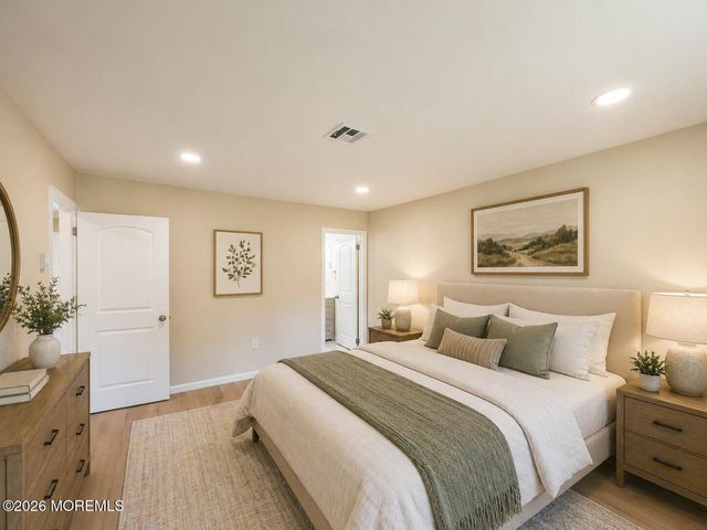 732C Ralston Plaza, Monroe, NJ 08831