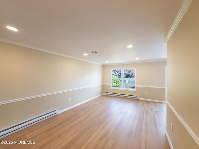 732C Ralston Plaza, Monroe, NJ 08831