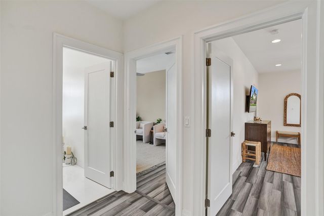 233 NE 11th St 233, Fort Lauderdale, FL 33304