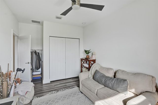 233 NE 11th St 233, Fort Lauderdale, FL 33304