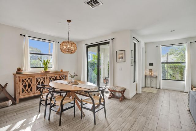 233 NE 11th St 233, Fort Lauderdale, FL 33304