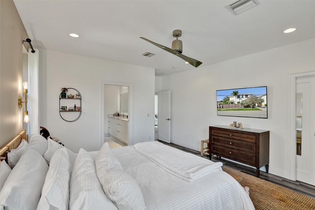 233 NE 11th St 233, Fort Lauderdale, FL 33304