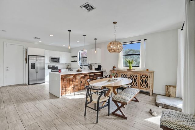 233 NE 11th St 233, Fort Lauderdale, FL 33304