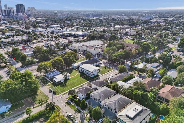 233 NE 11th St 233, Fort Lauderdale, FL 33304