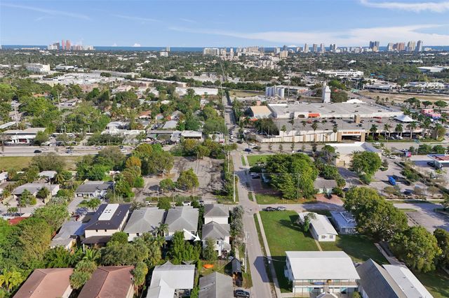 233 NE 11th St 233, Fort Lauderdale, FL 33304