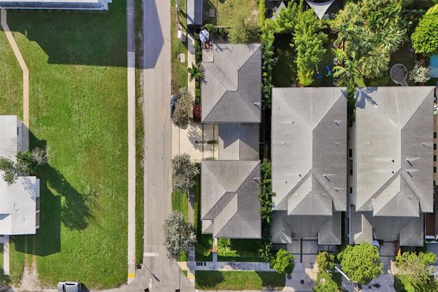 233 NE 11th St 233, Fort Lauderdale, FL 33304