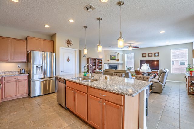 2331 Komatke Trail NW, Albuquerque, NM 87120