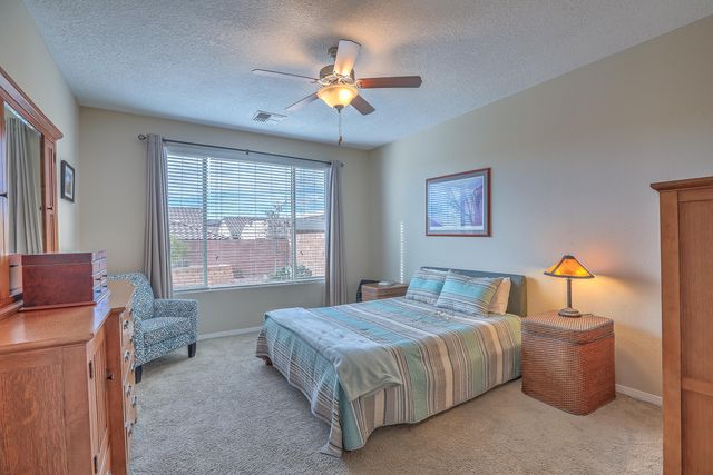 2331 Komatke Trail NW, Albuquerque, NM 87120