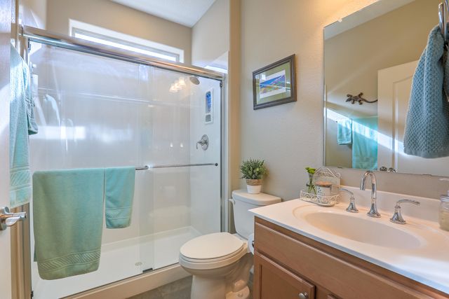 2331 Komatke Trail NW, Albuquerque, NM 87120