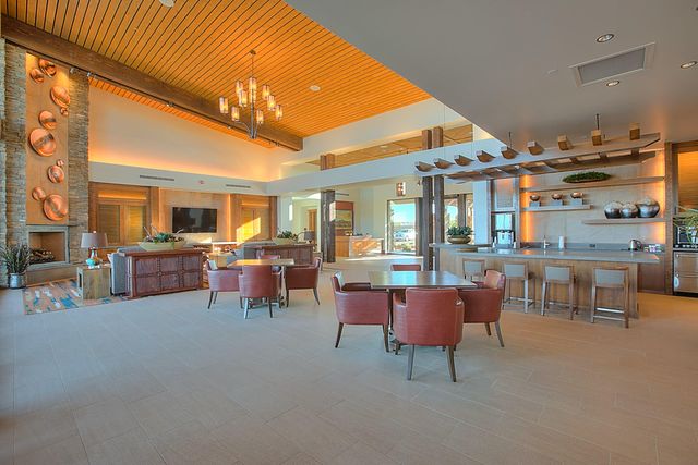 2331 Komatke Trail NW, Albuquerque, NM 87120