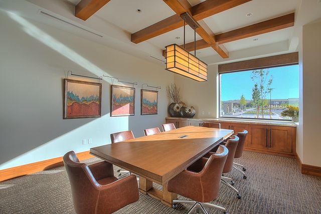 2331 Komatke Trail NW, Albuquerque, NM 87120